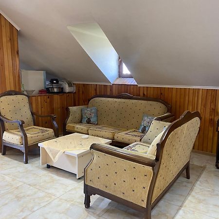 Homestay In Batumi Дом В Чакви エクステリア 写真